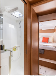 image catamaran excess 11