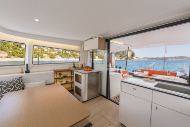 EXCESS-13-interior-slider-04