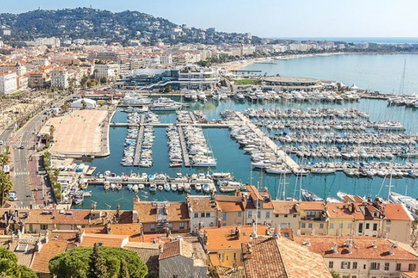 2021 Cannes Yachting Festival