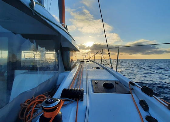Te Ava sets sail, bound for Tahiti!